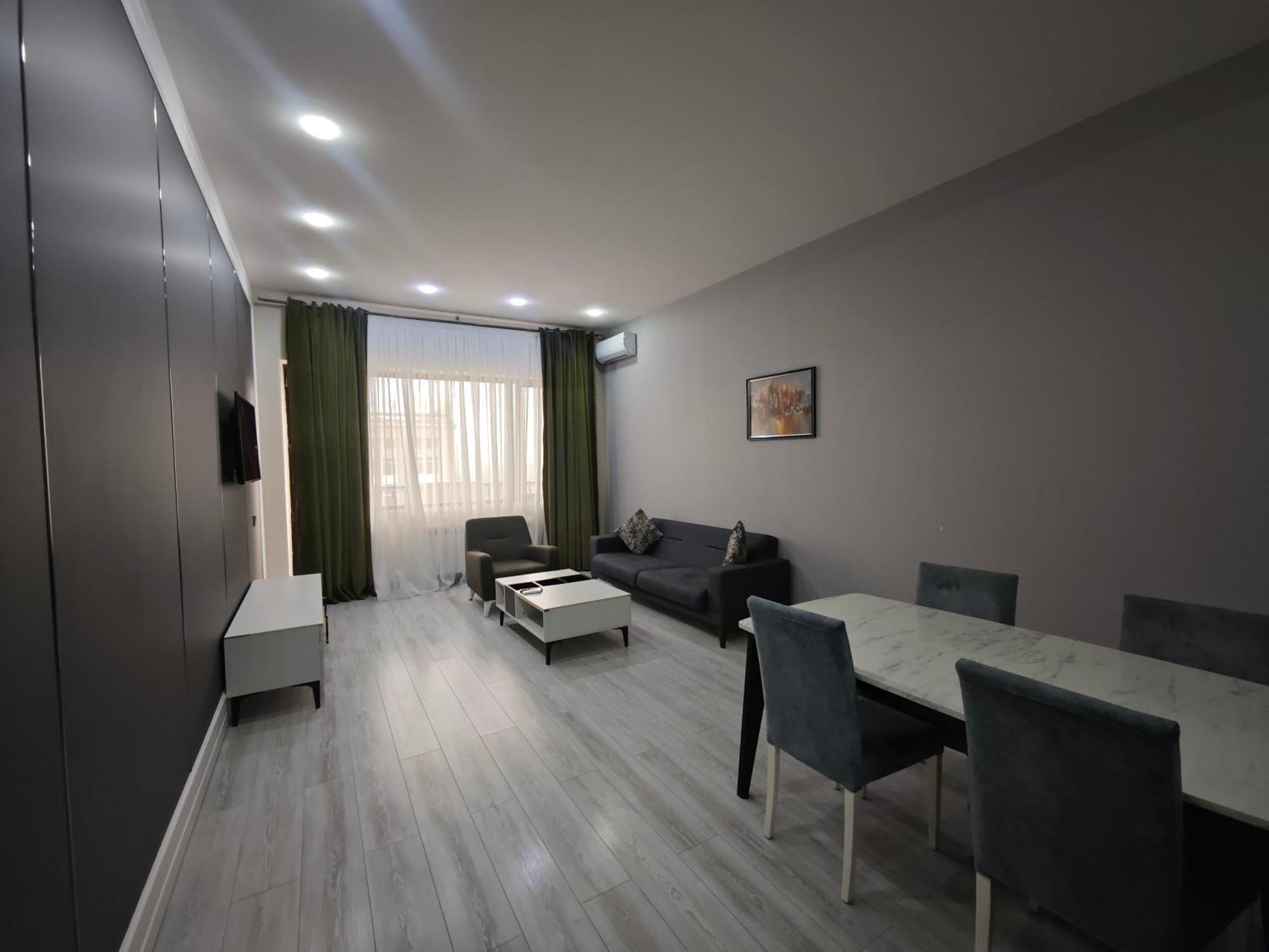 Vitrage Hotel Baku Exterior photo
